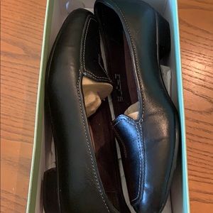 Women’s Clarks dress shoes
